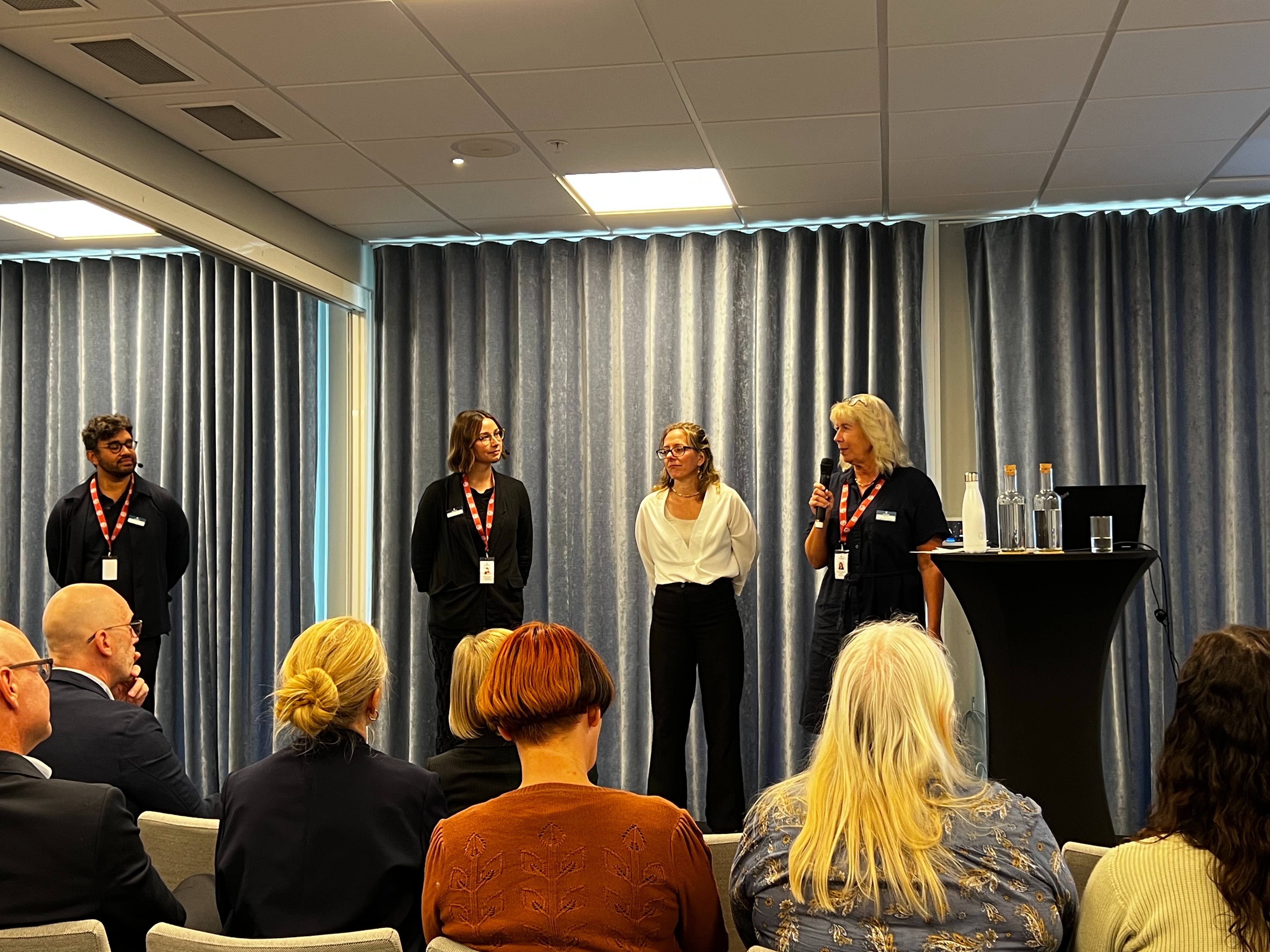 Från vänster till höger: Viktor Marklund, Olivia Marrero Engström, Andrea Eriksson och Ulrica Engström Nilsson