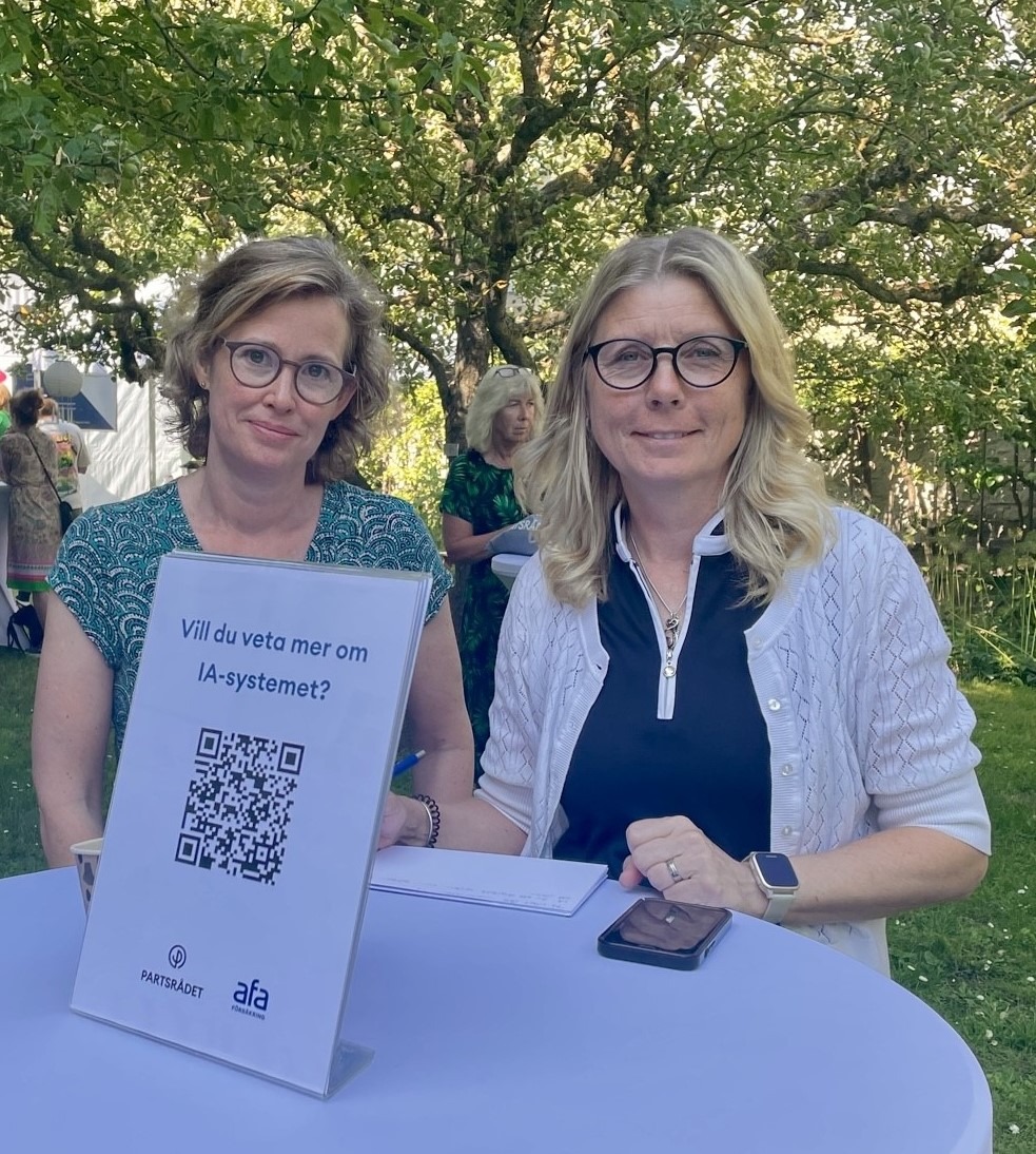 Kajsa Linderborg och Karin Erixon från Afa Försäkring berättade om IA-systemet i Almedalen.